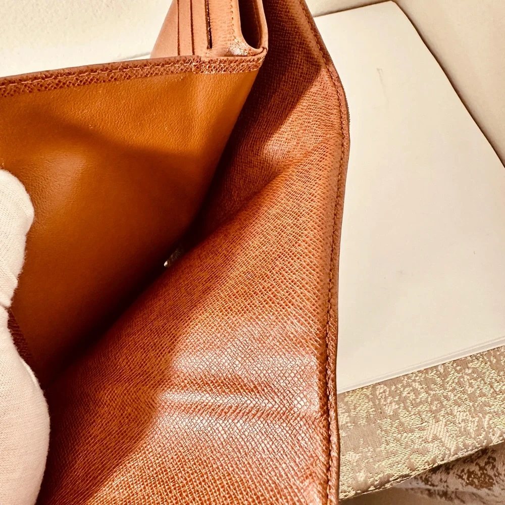 Louis Vuitton Brown Monogram Wallet - Picture 4 of 13